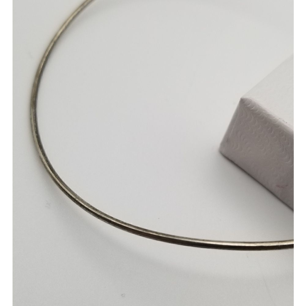 Midnight silver tone slick bracelet slider bangle. B711